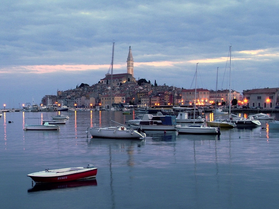 Rovinj várható időjárása októberben